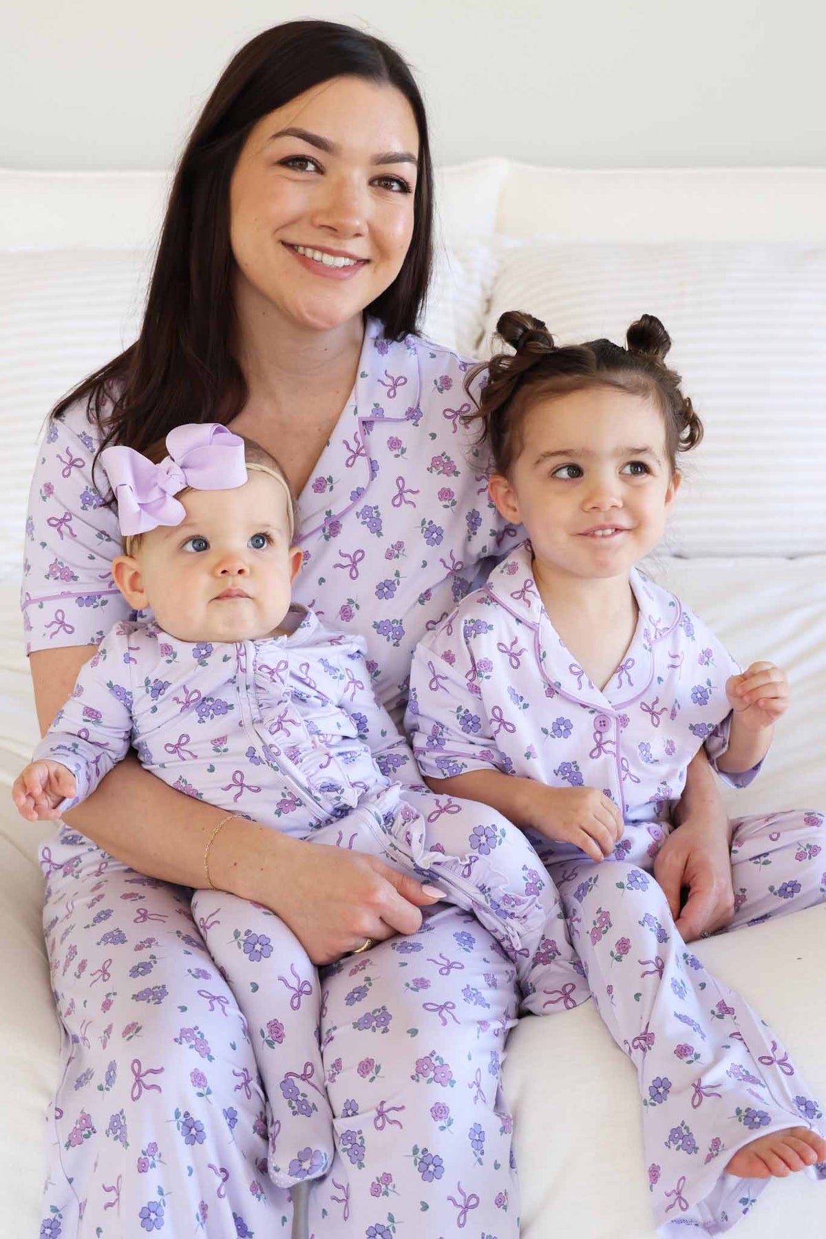 Ribbon & Roses Zipper Footie